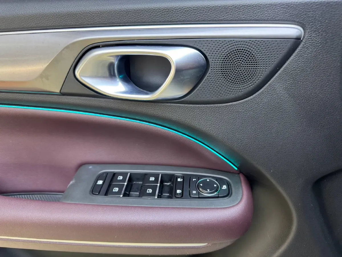 2021 GAC Trumpchi M6 1.5T 169HP L4 7DCT,autocango,china used car exporter,china ev exporter,chinese used car exporter,chinese used ev exporter