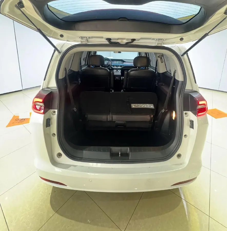 2021 GAC Trumpchi M6 1.5T 169HP L4 7DCT,autocango,china used car exporter,china ev exporter,chinese used car exporter,chinese used ev exporter