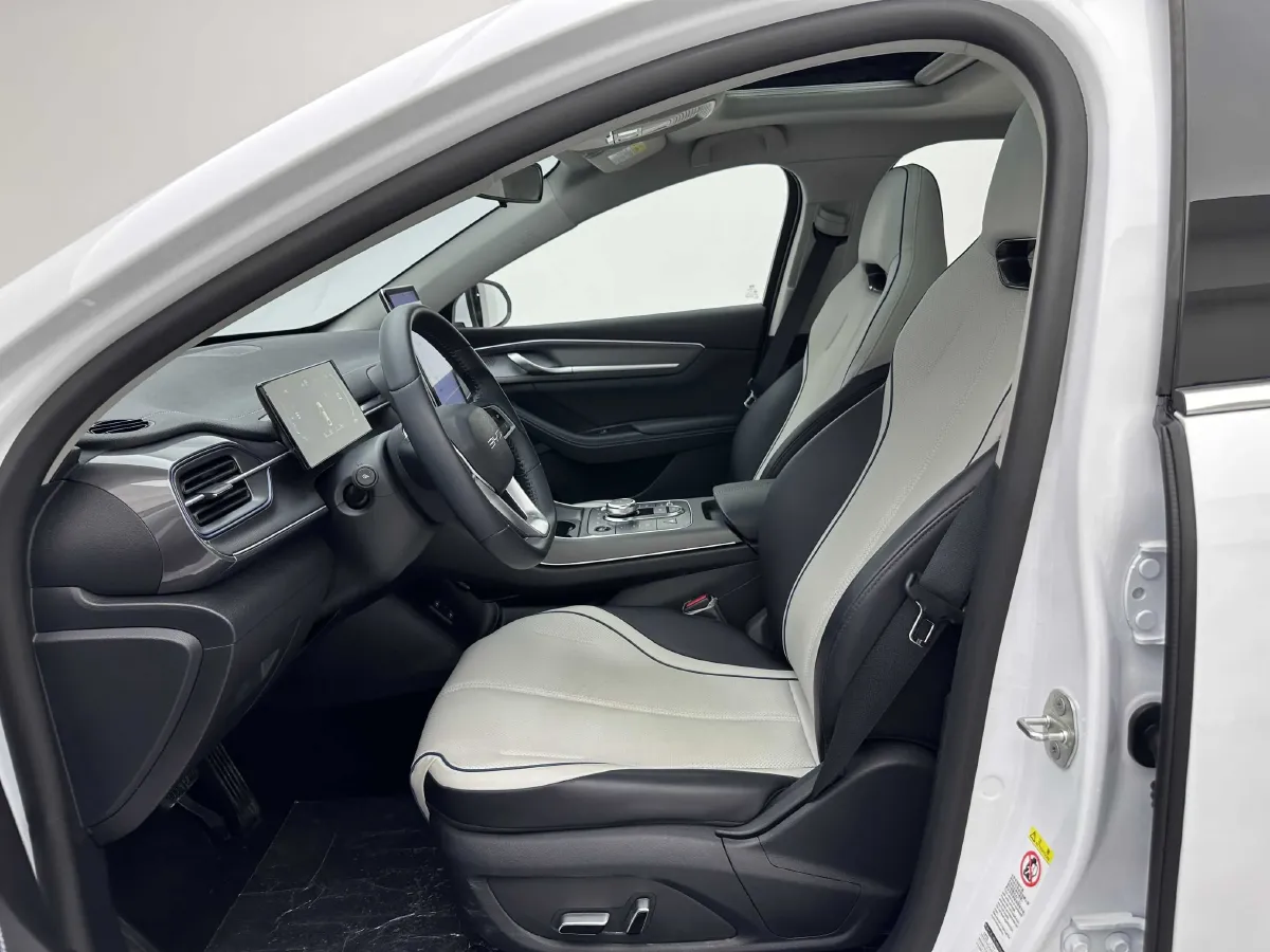 2022 Foton Grand General G7 2.0T 163HP L4 8AT,autocango,china used car exporter,china ev exporter,chinese used car exporter,chinese used ev exporter