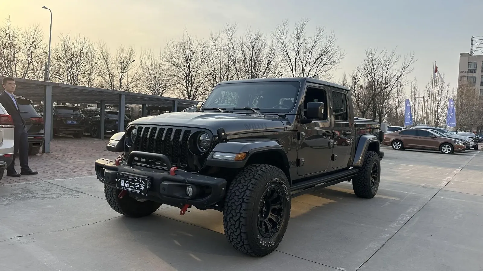 2022 Jeep Gladiator 3.6L 284HP V6 8AT,autocango,china used car exporter,china ev exporter,chinese used car exporter,chinese used ev exporter