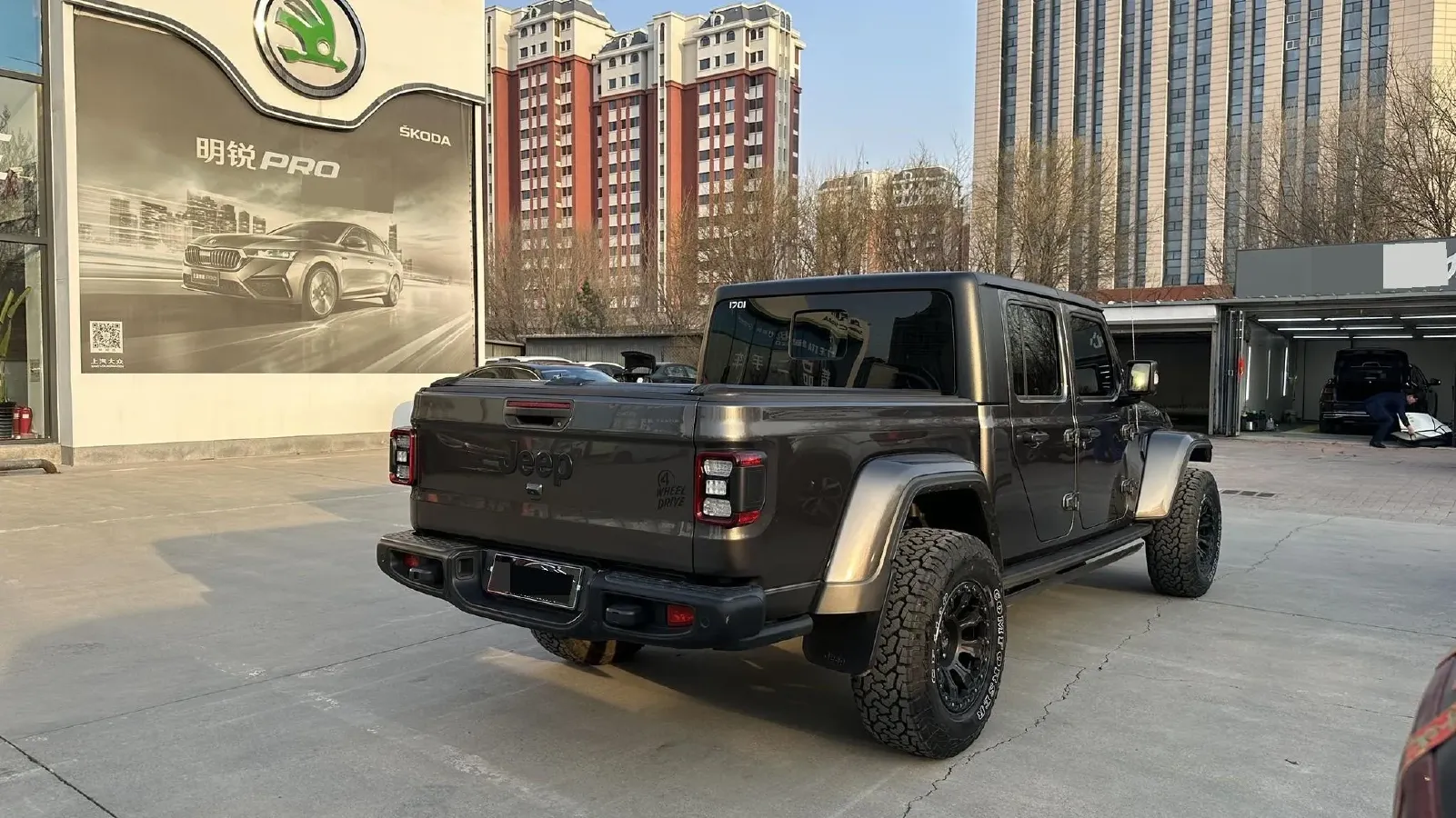 2022 Jeep Gladiator 3.6L 284HP V6 8AT,autocango,china used car exporter,china ev exporter,chinese used car exporter,chinese used ev exporter