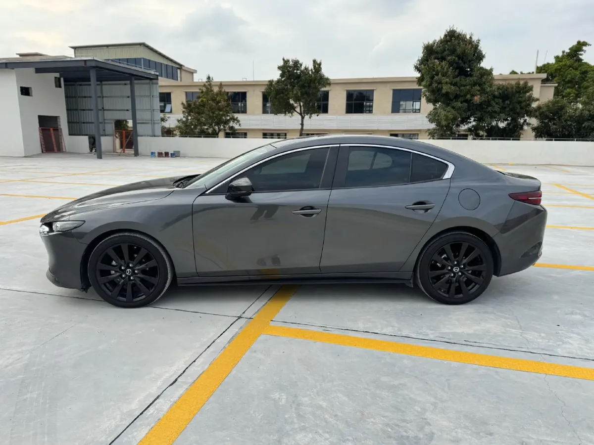 2023 Mazda 3 Axela 2.0L 158HP L4 6AT,autocango,china used car exporter,china ev exporter,chinese used car exporter,chinese used ev exporter