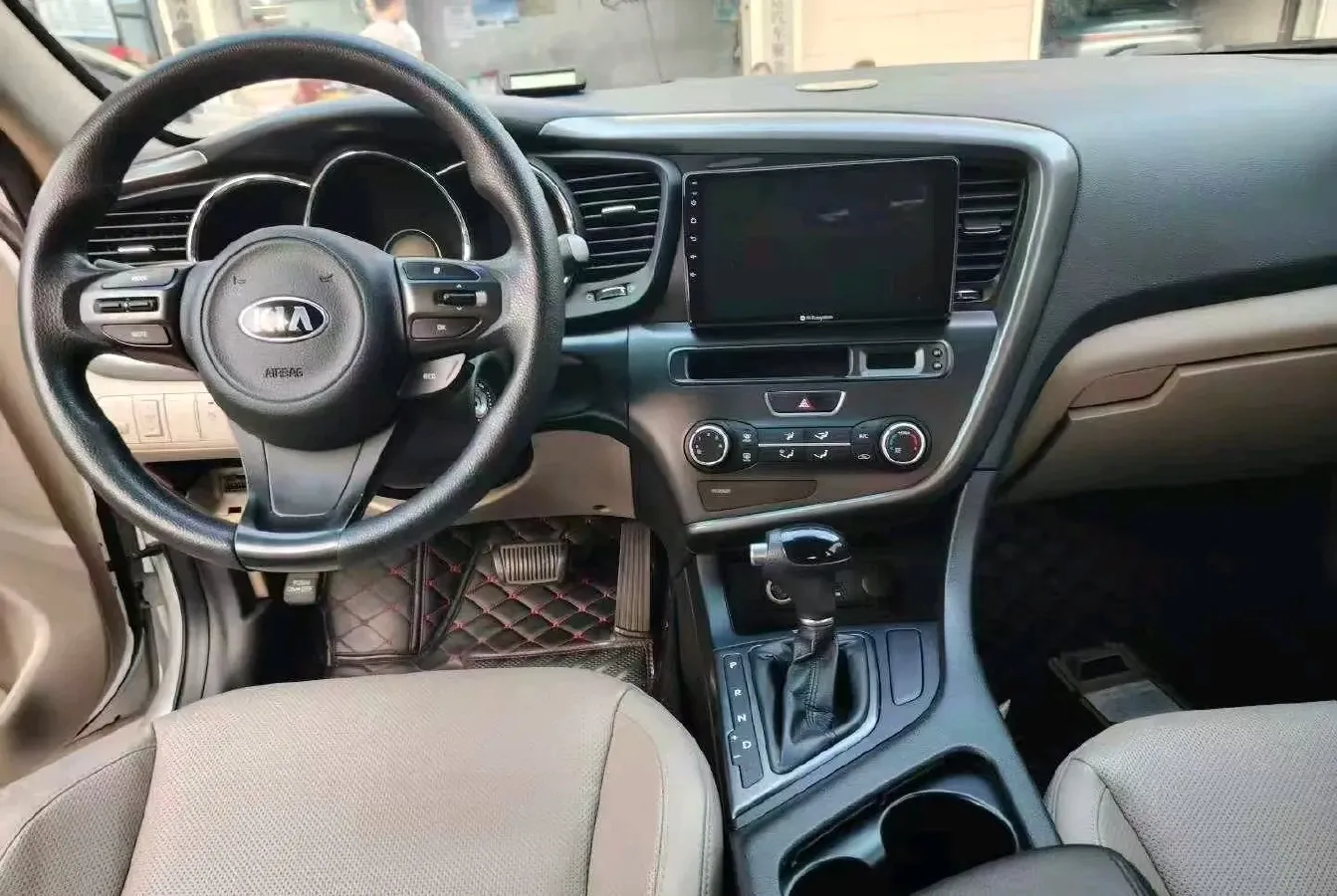 2016 Kia K5 2.0L 161HP L4 6AT,autocango,china used car exporter,china ev exporter,chinese used car exporter,chinese used ev exporter