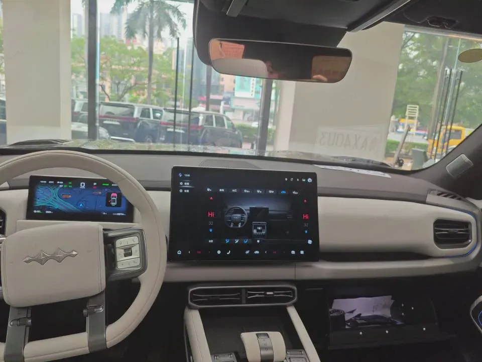 2025 FangChengBao Tai 3 BEV,autocango,china used car exporter,china ev exporter,chinese used car exporter,chinese used ev exporter