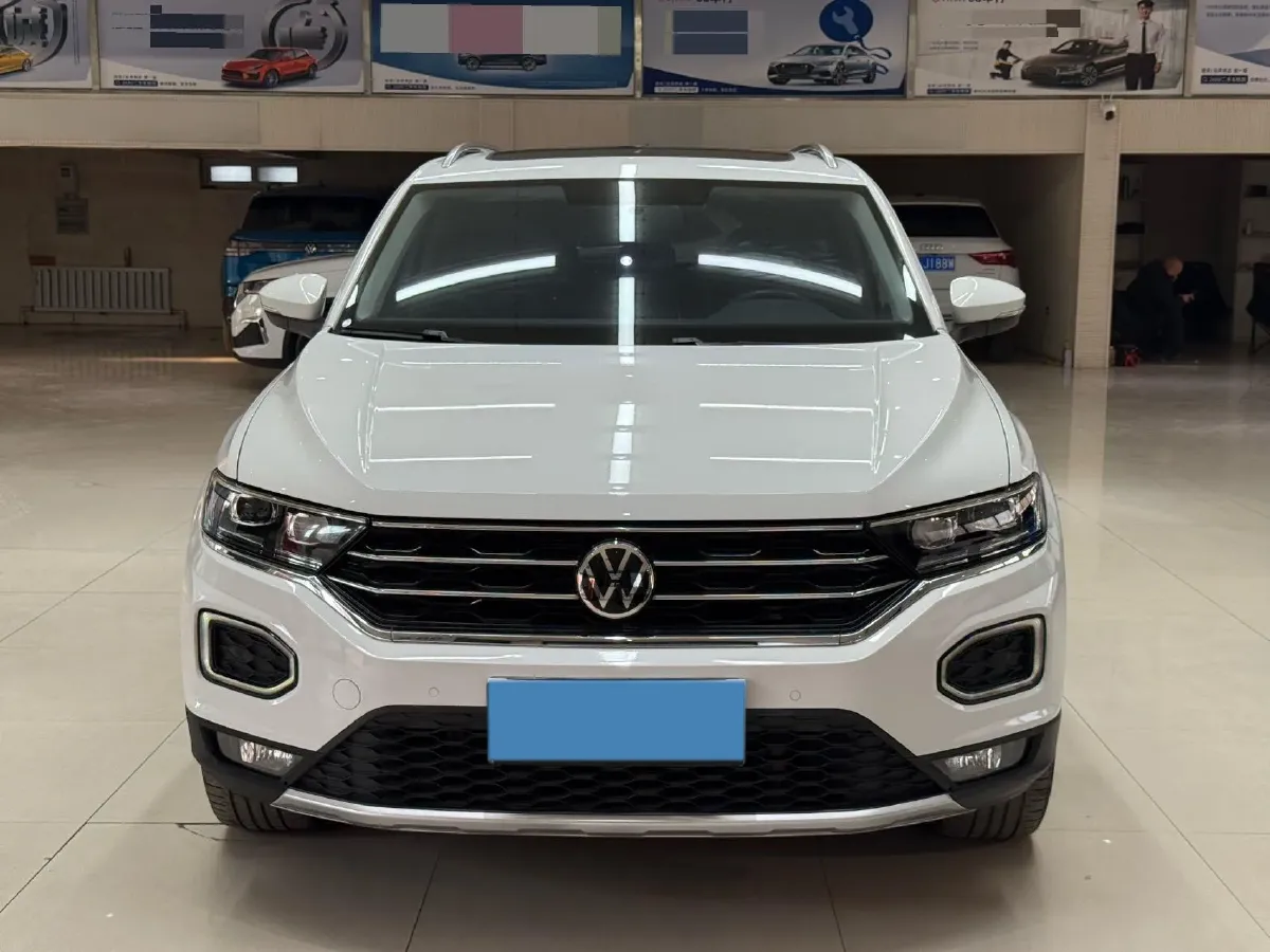 2022 Volkswagen T-Roc 1.4T 150HP L4 7DCT,autocango,china used car exporter,china ev exporter,chinese used car exporter,chinese used ev exporter