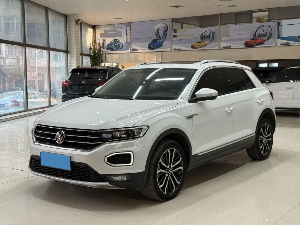 2022 Volkswagen T-Roc 1.4T 150HP L4 7DCT,autocango,china used car exporter,china ev exporter,chinese used car exporter,chinese used ev exporter