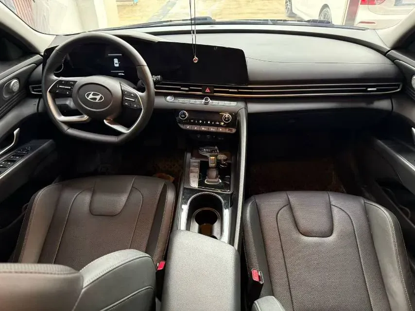 2023 Hyundai Elantra 1.5L 115HP L4 CVT,autocango,china used car exporter,china ev exporter,chinese used car exporter,chinese used ev exporter