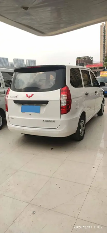 2018 WuLing HongGuang 1.5L 105HP L4 5MT,autocango,china used car exporter,china ev exporter,chinese used car exporter,chinese used ev exporter