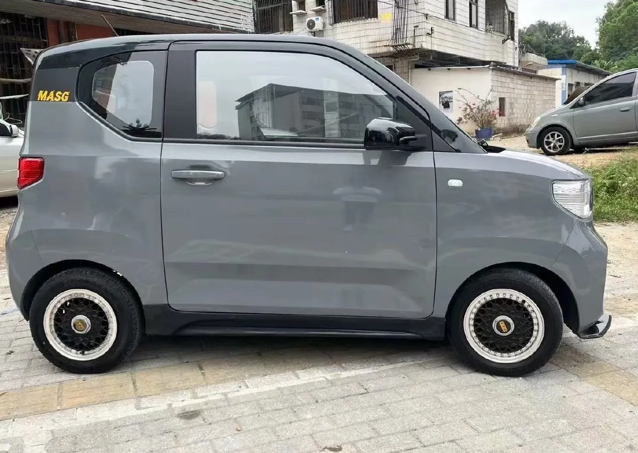 2021 WuLing HongGuang MINI EV BEV 9.3KWH,autocango,china used car exporter,china ev exporter,chinese used car exporter,chinese used ev exporter