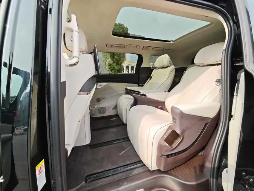 2024 Denza D9 1.5T 139HP L4 E-CVT PHEV 40KWH,autocango,china used car exporter,china ev exporter,chinese used car exporter,chinese used ev exporter