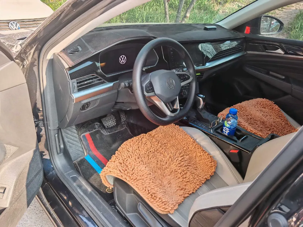 2024 Volkswagen Passat 1.4T 150HP L4 7DCT,autocango,china used car exporter,china ev exporter,chinese used car exporter,chinese used ev exporter