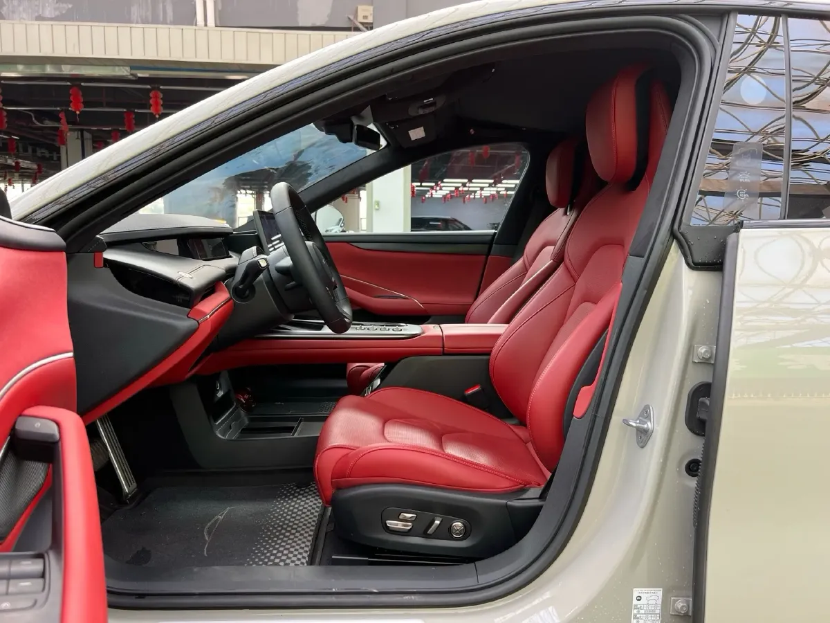 2024 MI SU7 BEV 101KWH,autocango,china used car exporter,china ev exporter,chinese used car exporter,chinese used ev exporter