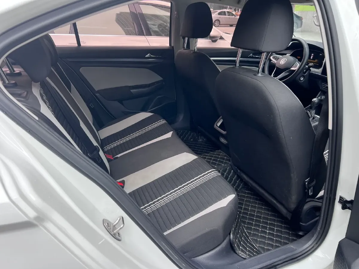 2023 Volkswagen Bora 1.5L 113HP L4 6AT,autocango,china used car exporter,china ev exporter,chinese used car exporter,chinese used ev exporter