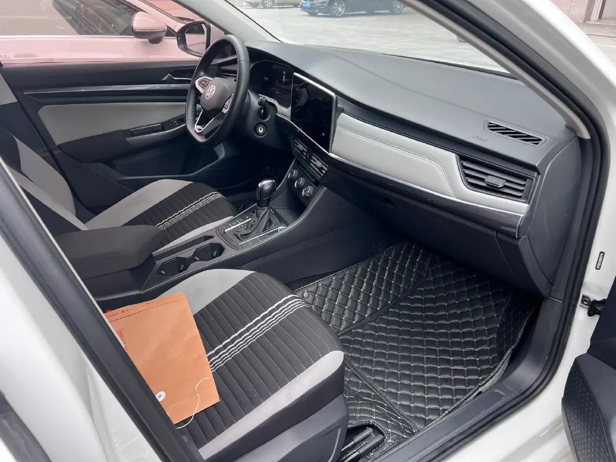 2023 Volkswagen Bora 1.5L 113HP L4 6AT,autocango,china used car exporter,china ev exporter,chinese used car exporter,chinese used ev exporter