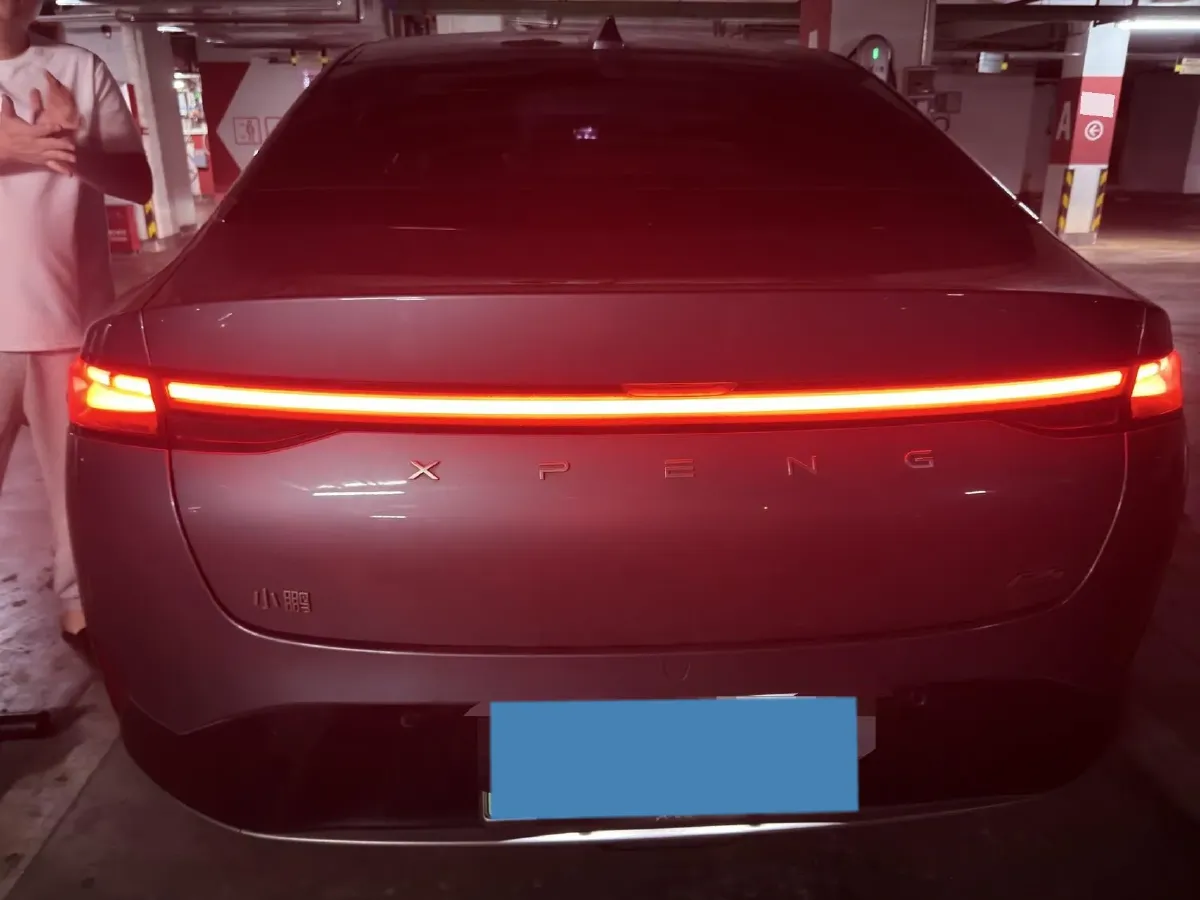 2021 ChangAn UNI-K 2.0T 233HP L4 8AT,autocango,china used car exporter,china ev exporter,chinese used car exporter,chinese used ev exporter