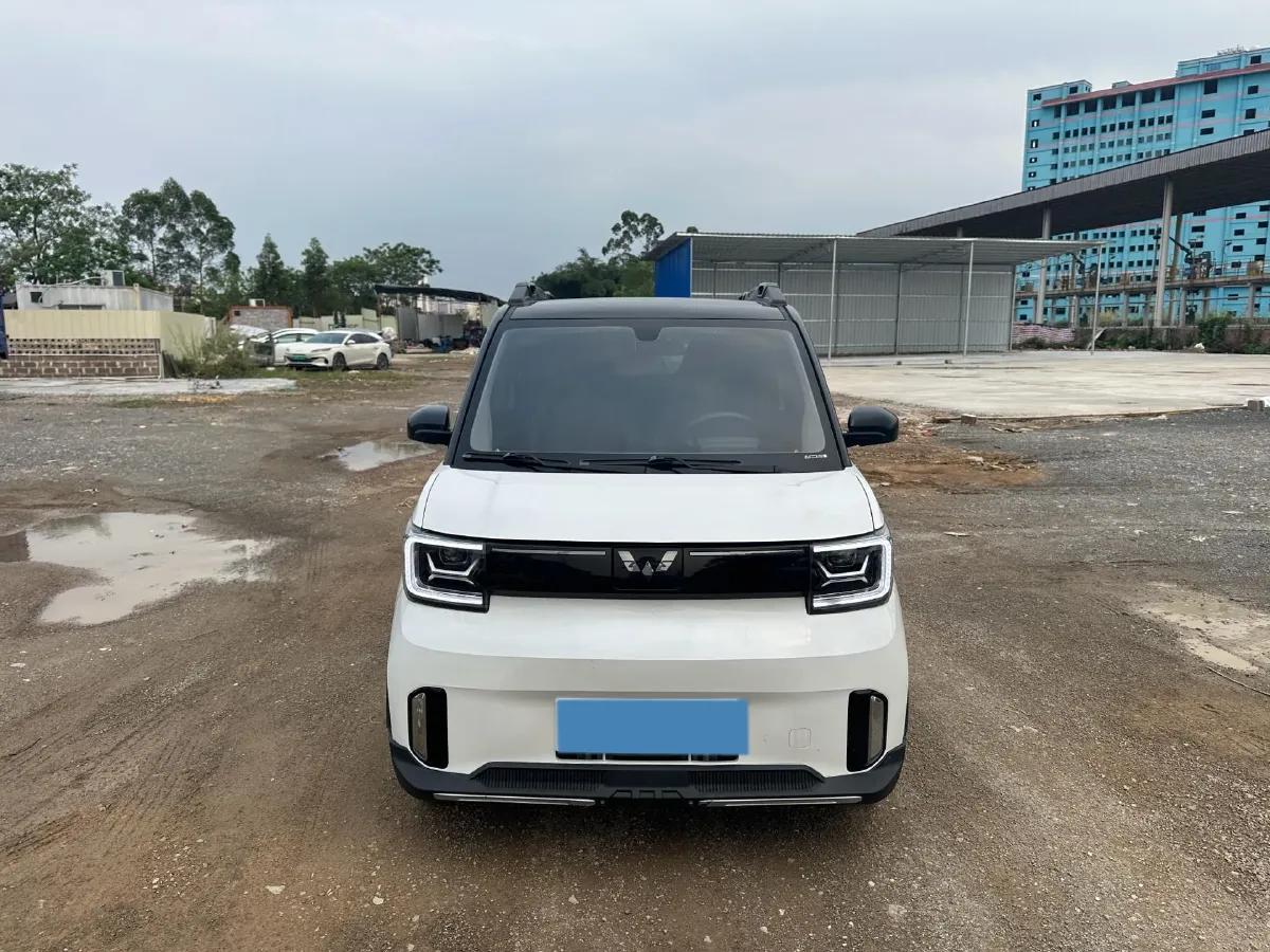 2022 WuLing HongGuang MINI EV BEV 26.5KWH,autocango,china used car exporter,china ev exporter,chinese used car exporter,chinese used ev exporter