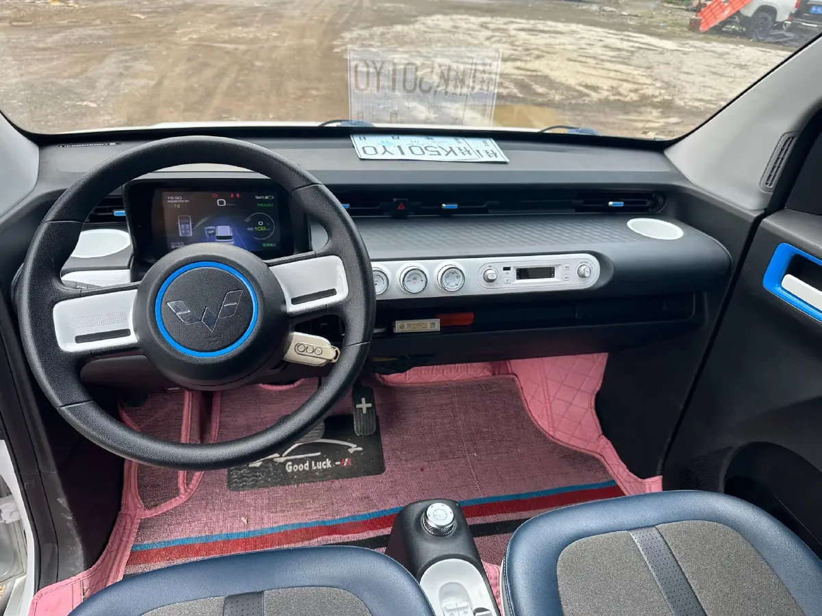 2022 WuLing HongGuang MINI EV BEV 26.5KWH,autocango,china used car exporter,china ev exporter,chinese used car exporter,chinese used ev exporter