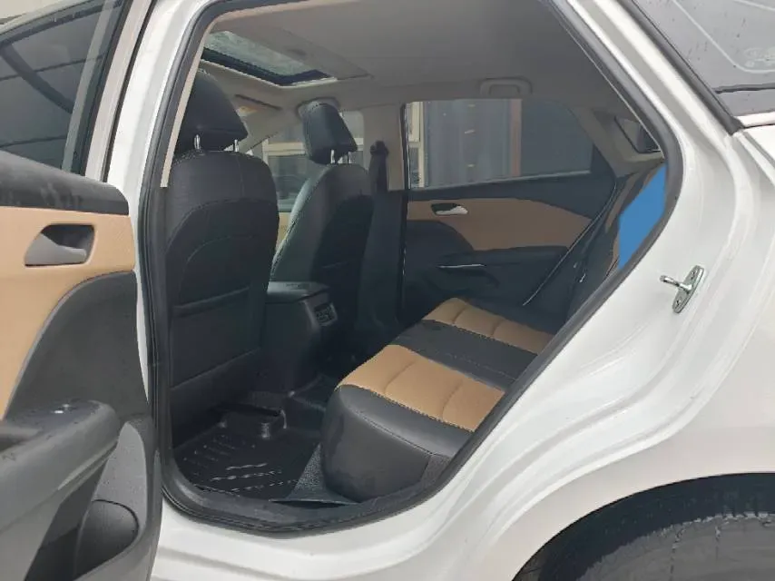 2020 Chevrolet Monza 1.5L 113HP L4 6AT,autocango,china used car exporter,china ev exporter,chinese used car exporter,chinese used ev exporter