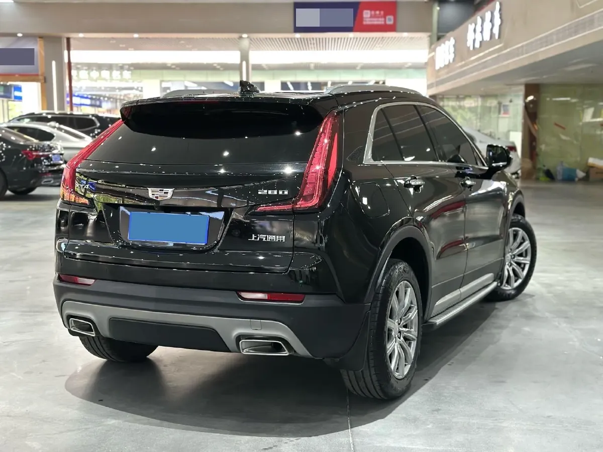 2022 Cadillac XT4 2.0T 237HP L4 9AT,autocango,china used car exporter,china ev exporter,chinese used car exporter,chinese used ev exporter