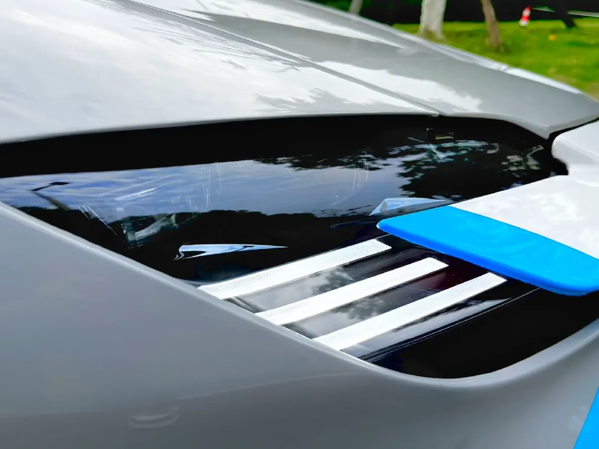 2020 Ferrari SF90 3.9T 781HP V8 8DCT PHEV 7.9KWH,autocango,china used car exporter,china ev exporter,chinese used car exporter,chinese used ev exporter