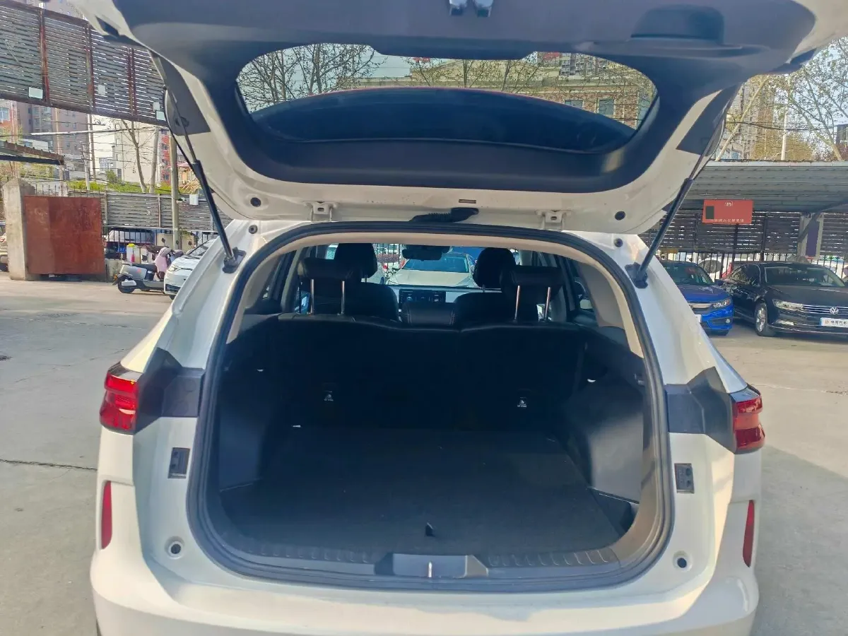 2024 Haval H6 1.5T 184HP L4 7DCT,autocango,china used car exporter,china ev exporter,chinese used car exporter,chinese used ev exporter