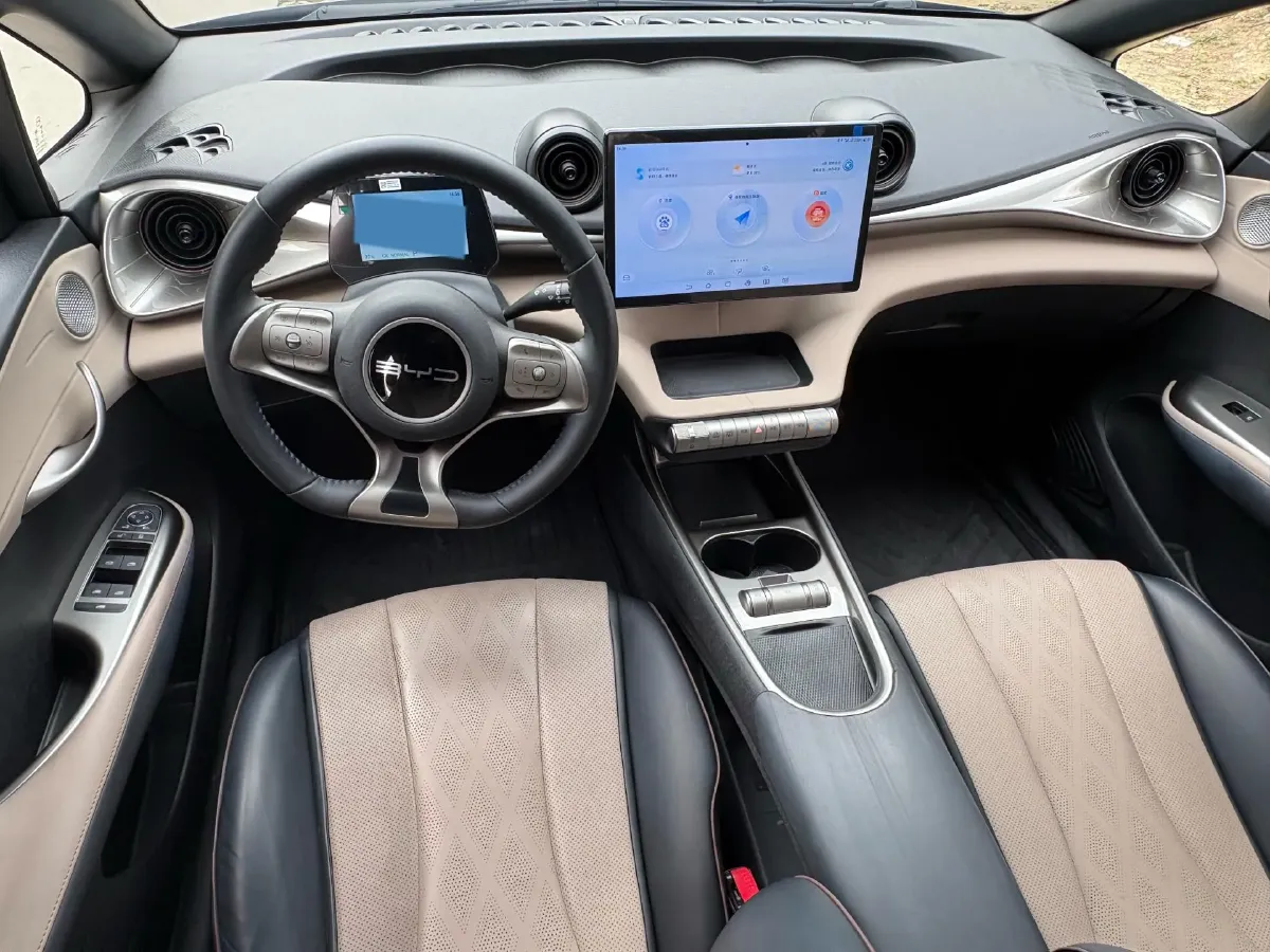 2024 BYD Dolphin BEV 44.928KWH,autocango,china used car exporter,china ev exporter,chinese used car exporter,chinese used ev exporter