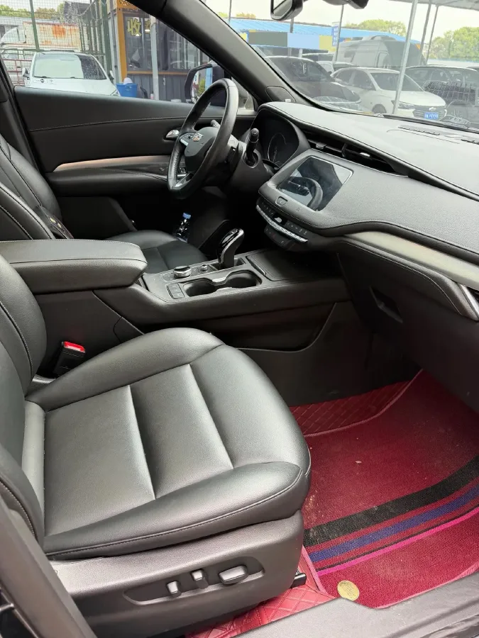 2021 Cadillac XT4 2.0T 237HP L4 9AT,autocango,china used car exporter,china ev exporter,chinese used car exporter,chinese used ev exporter