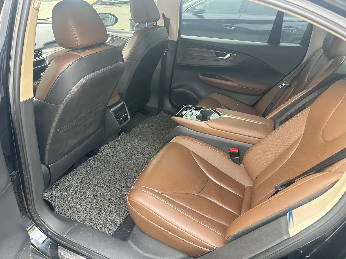 2022 HongQi E-QM5 BEV 56KWH,autocango,china used car exporter,china ev exporter,chinese used car exporter,chinese used ev exporter