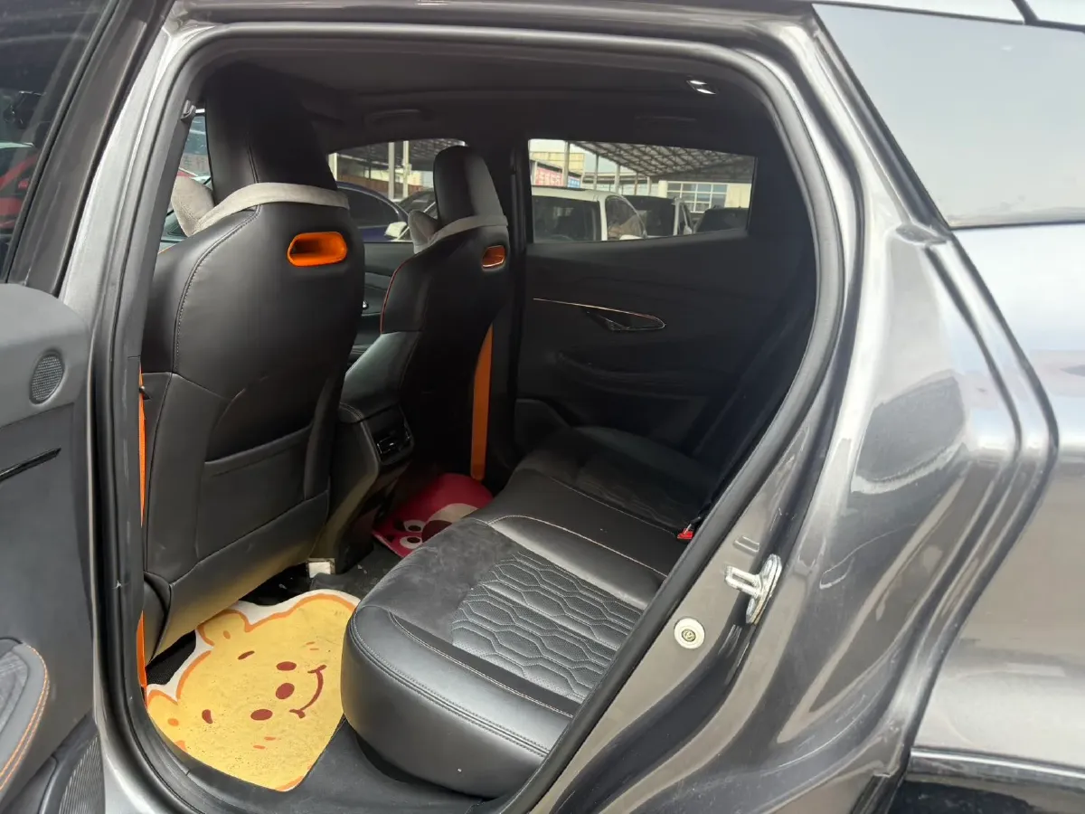 2022 ChangAn UNI-T 1.5T 188HP L4 7DCT,autocango,china used car exporter,china ev exporter,chinese used car exporter,chinese used ev exporter