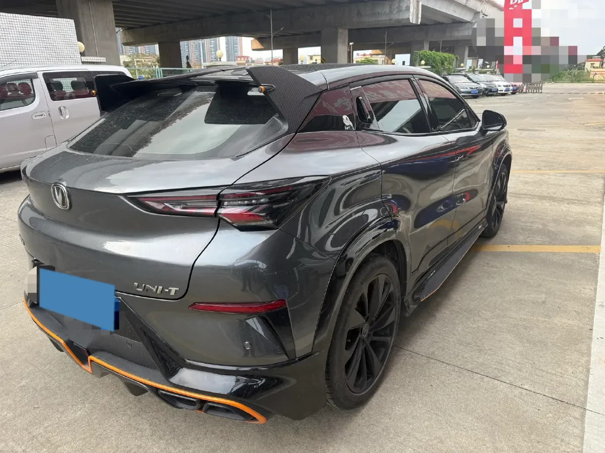 2022 ChangAn UNI-T 1.5T 188HP L4 7DCT,autocango,china used car exporter,china ev exporter,chinese used car exporter,chinese used ev exporter