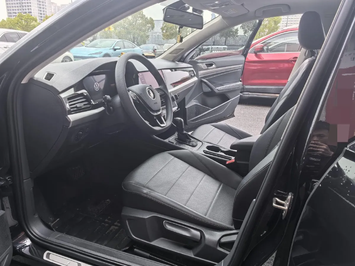 2021 Volkswagen Lavida 1.5L 113HP L4 6AT,autocango,china used car exporter,china ev exporter,chinese used car exporter,chinese used ev exporter