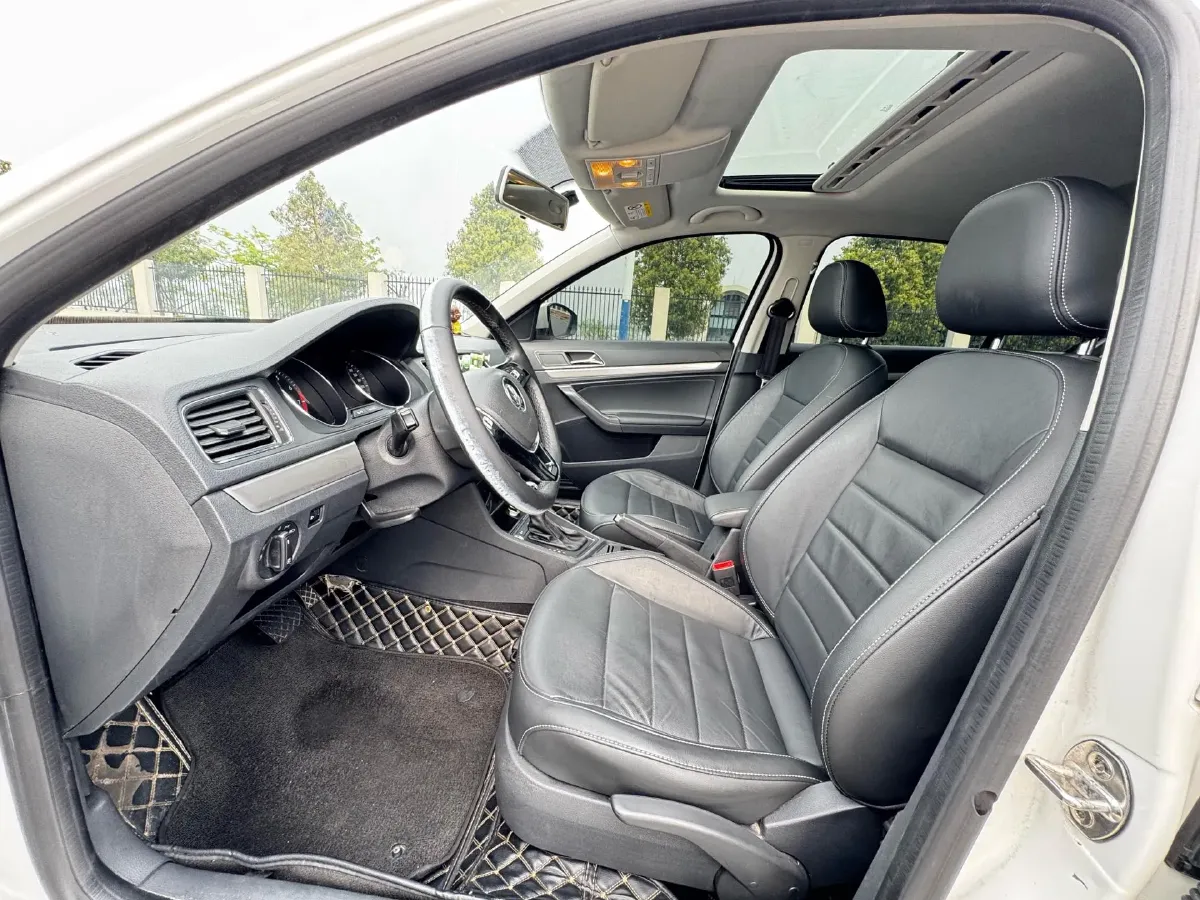 2017 Buick Excelle 1.5L 114HP L4 6AT,autocango,china used car exporter,china ev exporter,chinese used car exporter,chinese used ev exporter