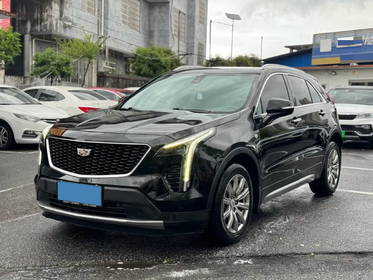 2020 Cadillac XT4 2.0T 241HP L4 9AT,autocango,china used car exporter,china ev exporter,chinese used car exporter,chinese used ev exporter
