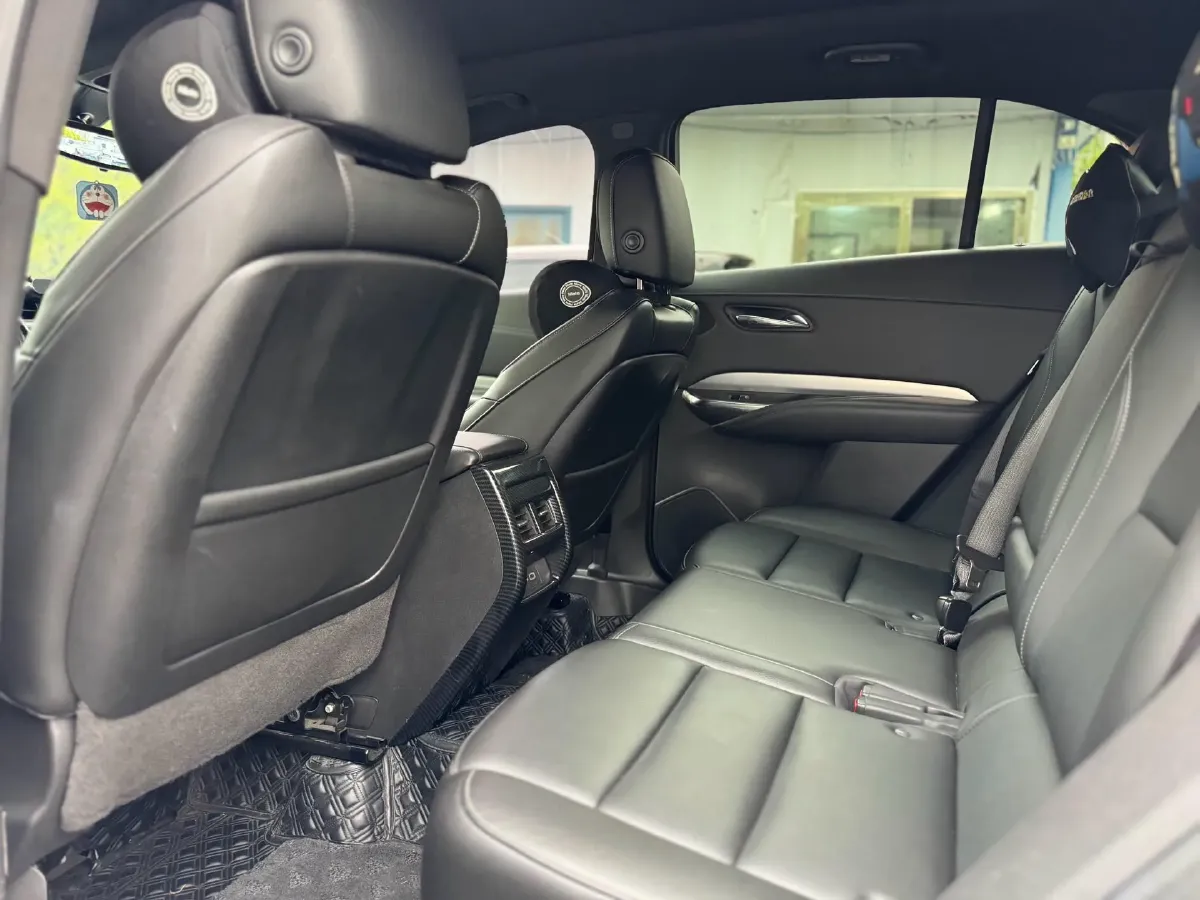 2020 Cadillac XT4 2.0T 241HP L4 9AT,autocango,china used car exporter,china ev exporter,chinese used car exporter,chinese used ev exporter