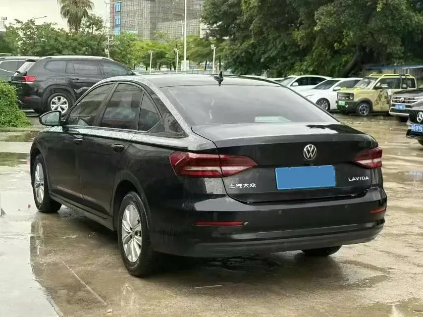 2021 Volkswagen Lavida 1.5L 113HP L4 6AT,autocango,china used car exporter,china ev exporter,chinese used car exporter,chinese used ev exporter