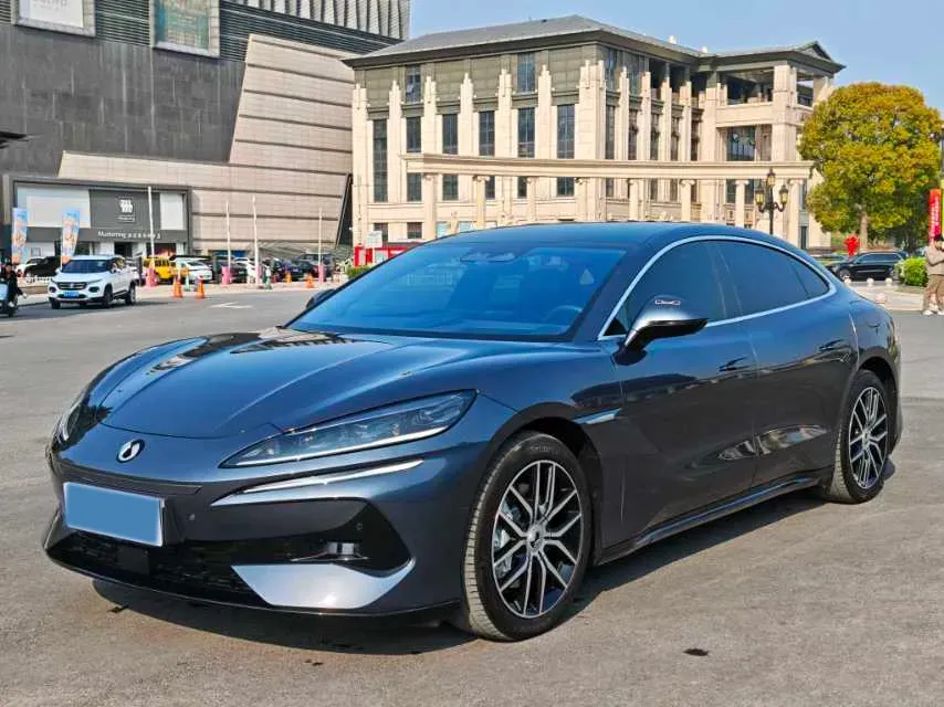 2024 Denza DenzaZ9 2.0T 207HP L4 E-CVT PHEV 38.5KWH,autocango,china used car exporter,china ev exporter,chinese used car exporter,chinese used ev exporter