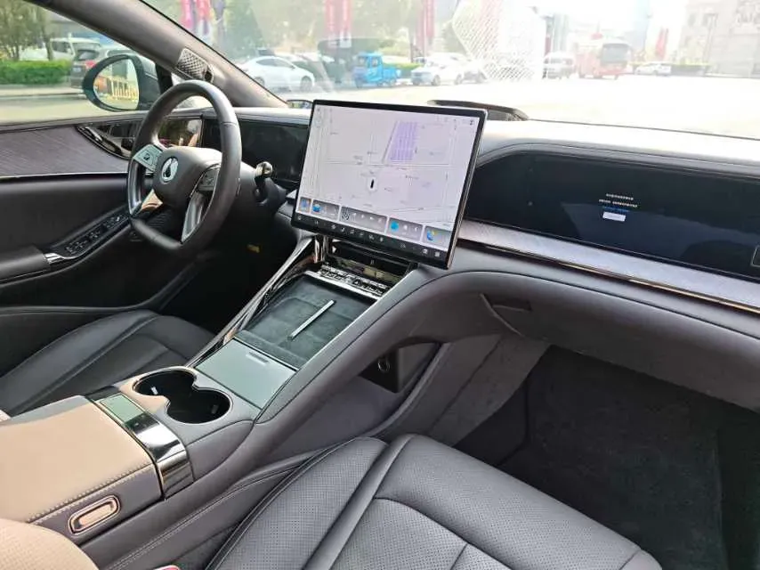 2024 Denza DenzaZ9 2.0T 207HP L4 E-CVT PHEV 38.5KWH,autocango,china used car exporter,china ev exporter,chinese used car exporter,chinese used ev exporter