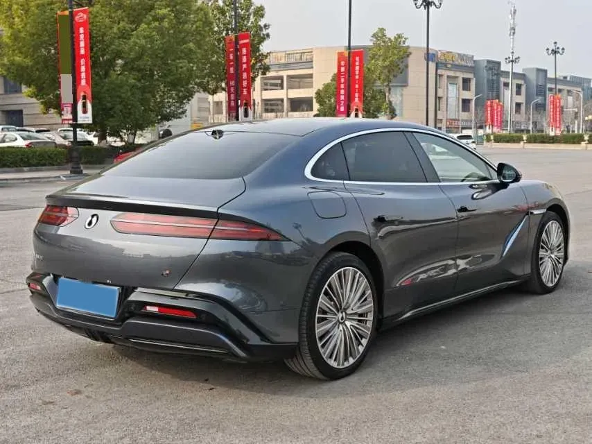 2024 Denza DenzaZ9 2.0T 207HP L4 E-CVT PHEV 38.5KWH,autocango,china used car exporter,china ev exporter,chinese used car exporter,chinese used ev exporter