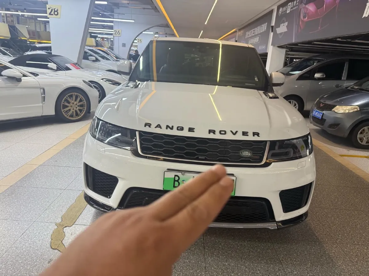 2018 Land Rover Range Rover Sport 2.0T 300HP L4 8AT PHEV 13.1KWH,autocango,china used car exporter,china ev exporter,chinese used car exporter,chinese used ev exporter