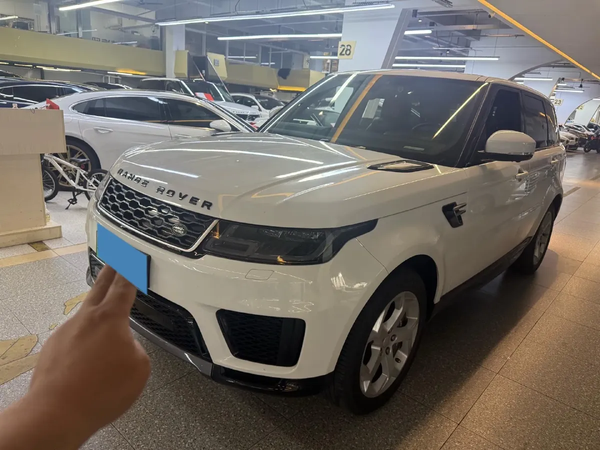 2018 Land Rover Range Rover Sport 2.0T 300HP L4 8AT PHEV 13.1KWH,autocango,china used car exporter,china ev exporter,chinese used car exporter,chinese used ev exporter