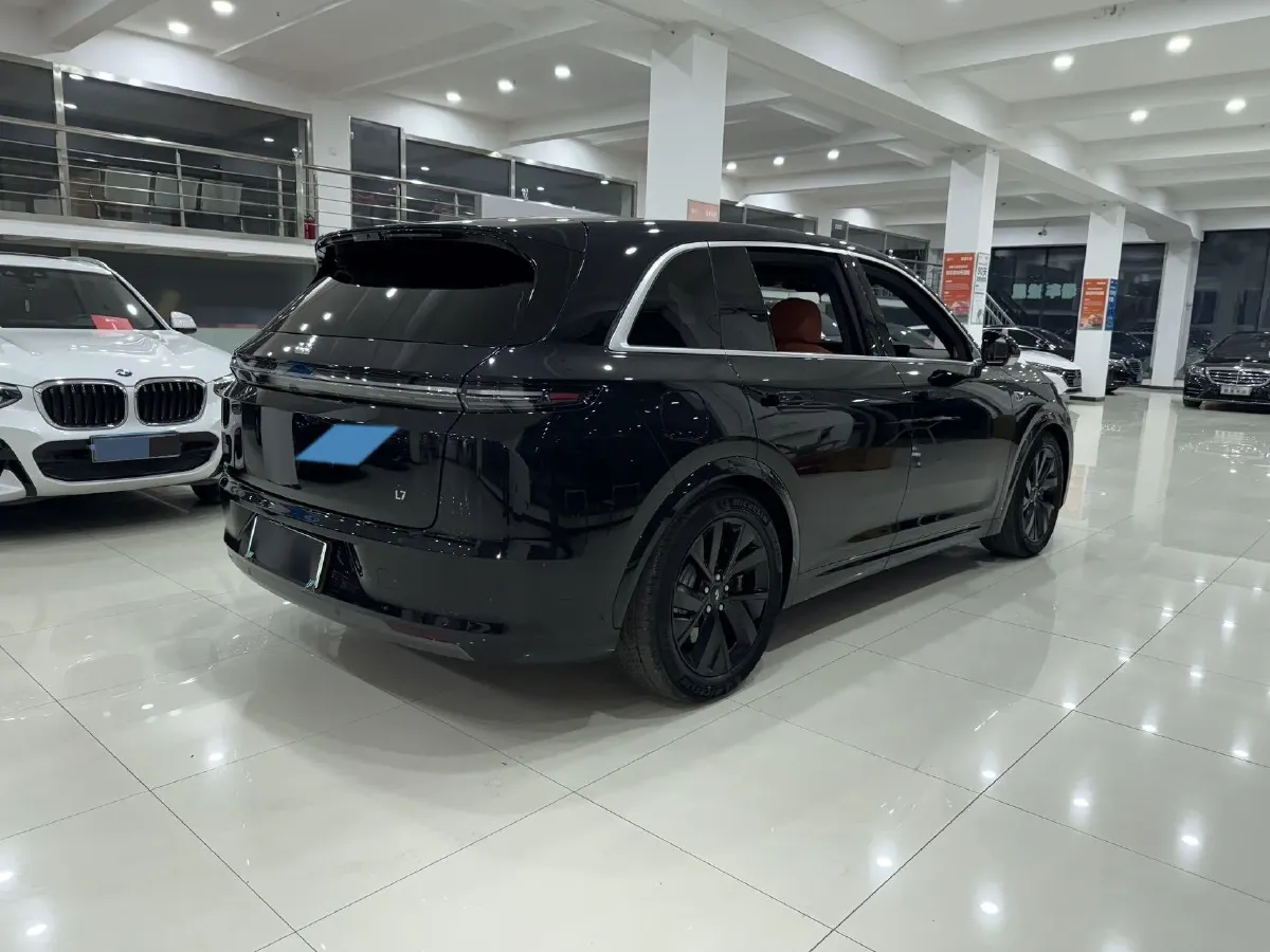 2023 Li L7 Range Extended 154HP REEV 40.9KWH,autocango,china used car exporter,china ev exporter,chinese used car exporter,chinese used ev exporter