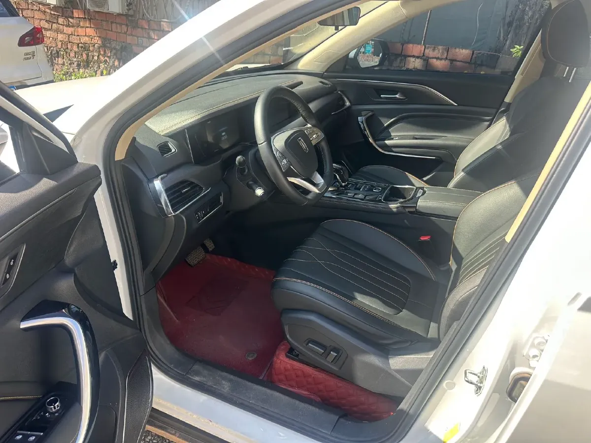 2023 Bestune T77 1.5T 169HP L4 7DCT,autocango,china used car exporter,china ev exporter,chinese used car exporter,chinese used ev exporter