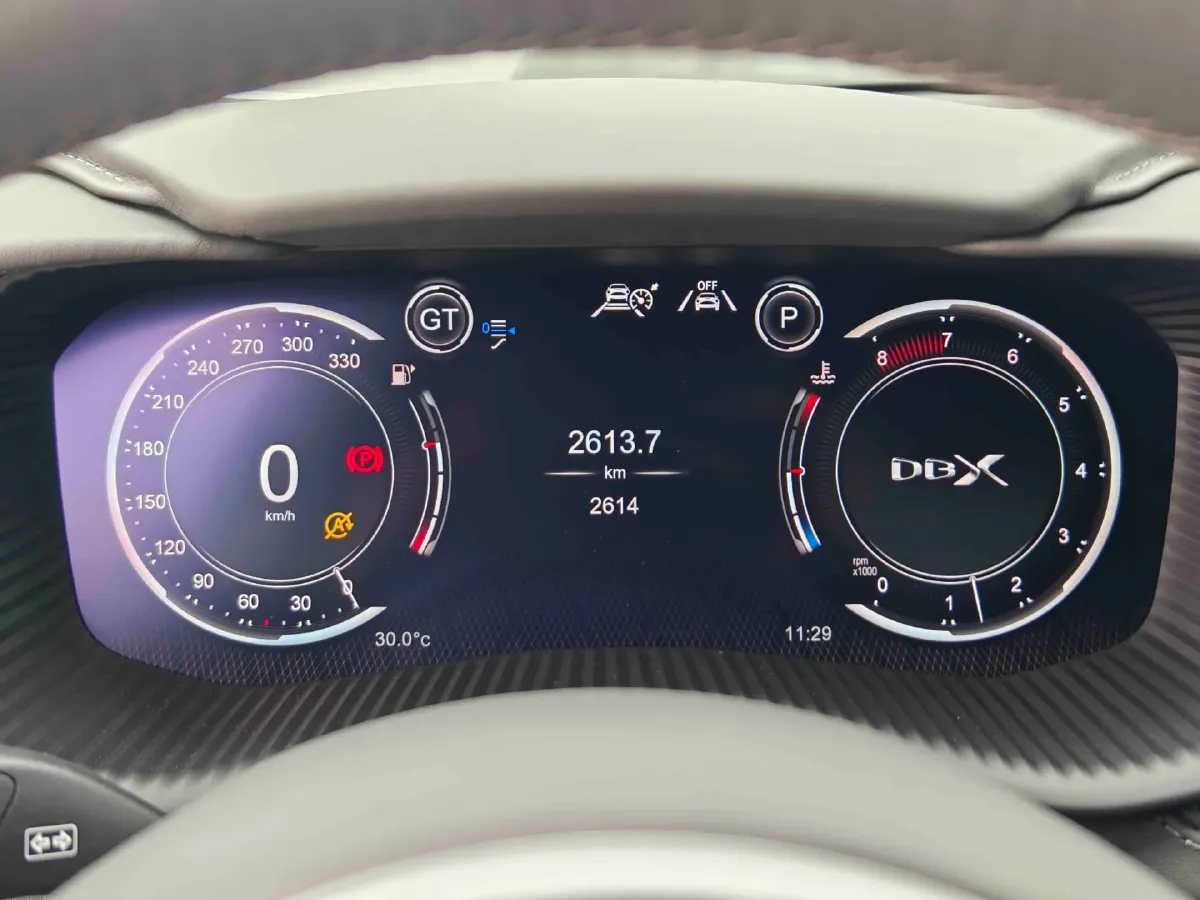 2024 Aston Martin DBX 4.0T 550HP V8 9AT,autocango,china used car exporter,china ev exporter,chinese used car exporter,chinese used ev exporter