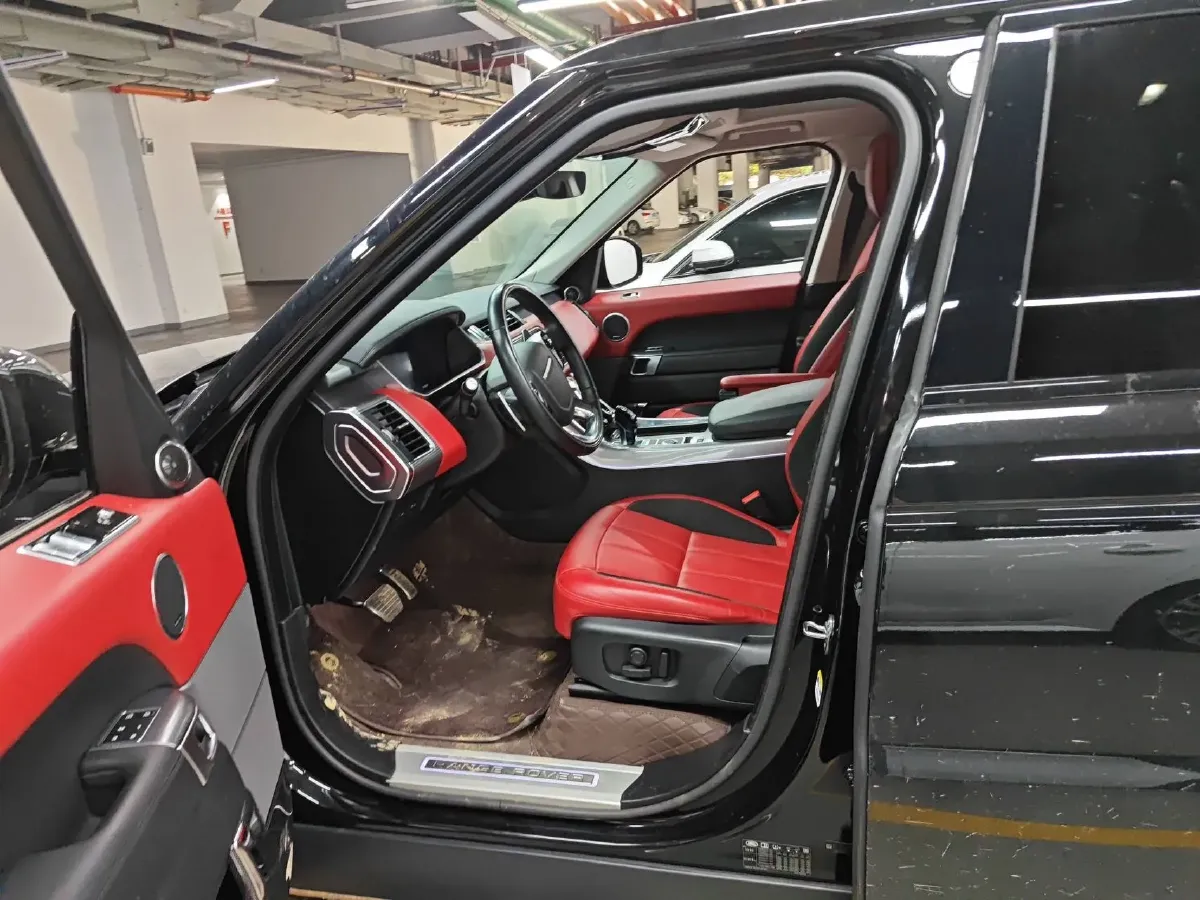 2022 Land Rover Range Rover Sport 3.0T 360HP L6 8AT,autocango,china used car exporter,china ev exporter,chinese used car exporter,chinese used ev exporter