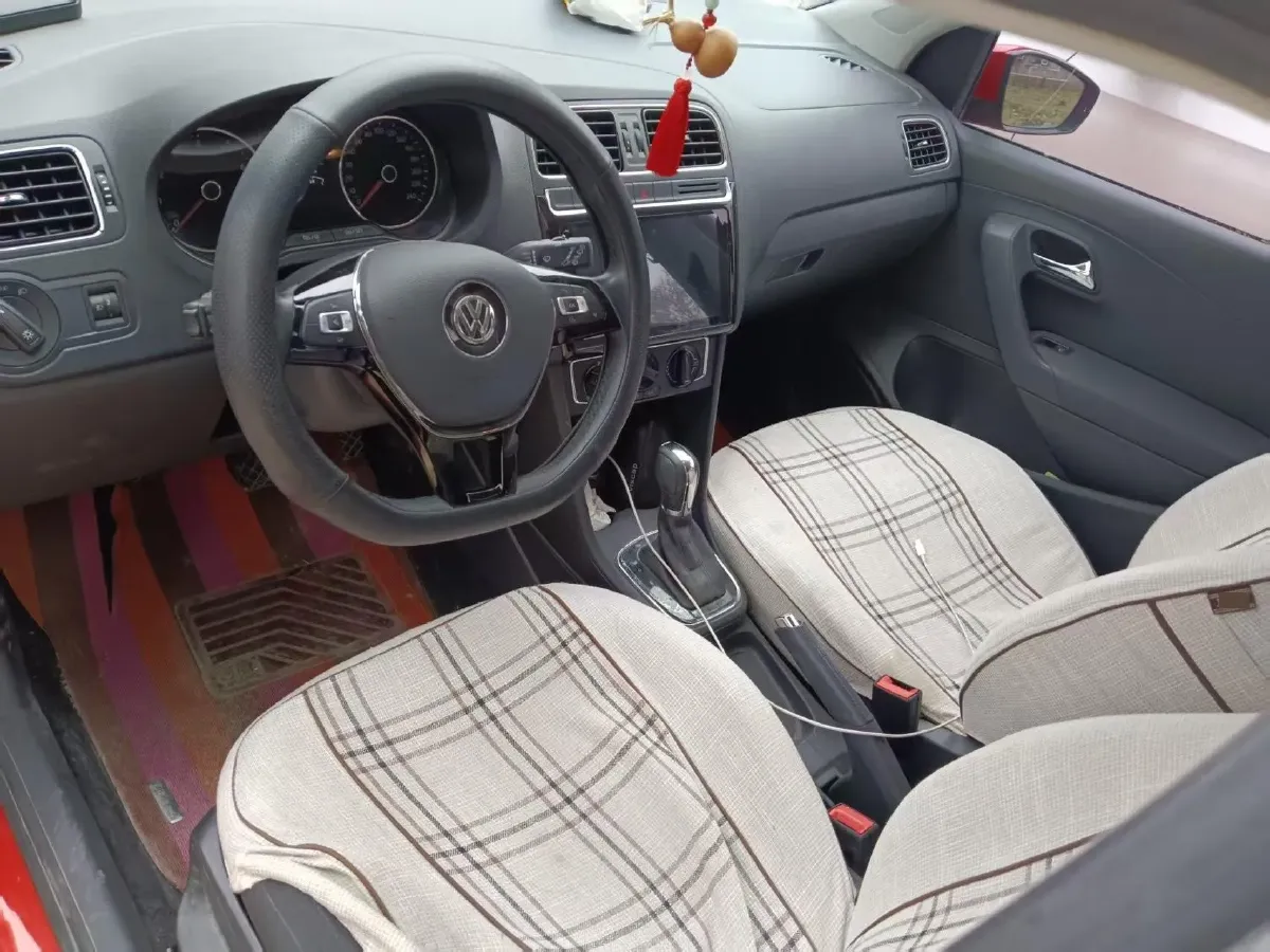 2016 Volkswagen Polo 1.6L 110HP L4 6AT,autocango,china used car exporter,china ev exporter,chinese used car exporter,chinese used ev exporter