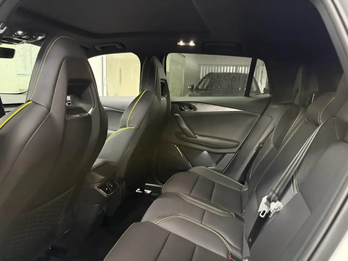 2023 LYNK&CO 06 1.5T 181HP L4 7DCT,autocango,china used car exporter,china ev exporter,chinese used car exporter,chinese used ev exporter