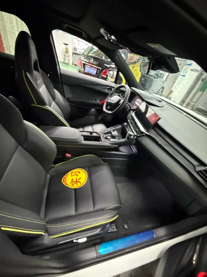 2023 LYNK&CO 06 1.5T 181HP L4 7DCT,autocango,china used car exporter,china ev exporter,chinese used car exporter,chinese used ev exporter