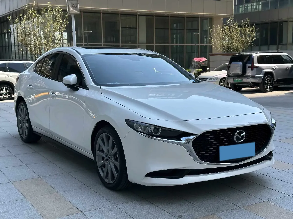 2021 Mazda 3 Axela 2.0L 158HP L4 6AT,autocango,china used car exporter,china ev exporter,chinese used car exporter,chinese used ev exporter
