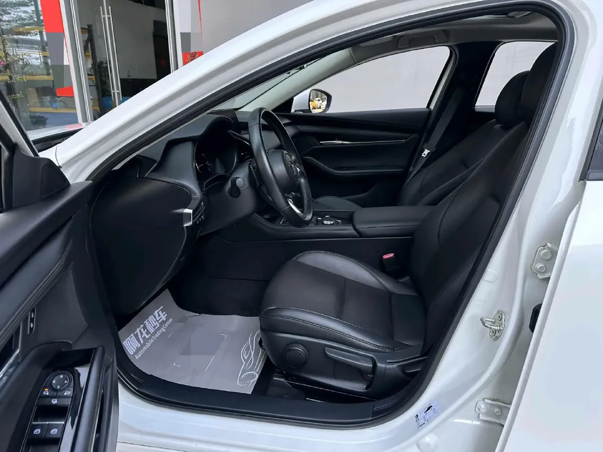 2021 Mazda 3 Axela 2.0L 158HP L4 6AT,autocango,china used car exporter,china ev exporter,chinese used car exporter,chinese used ev exporter