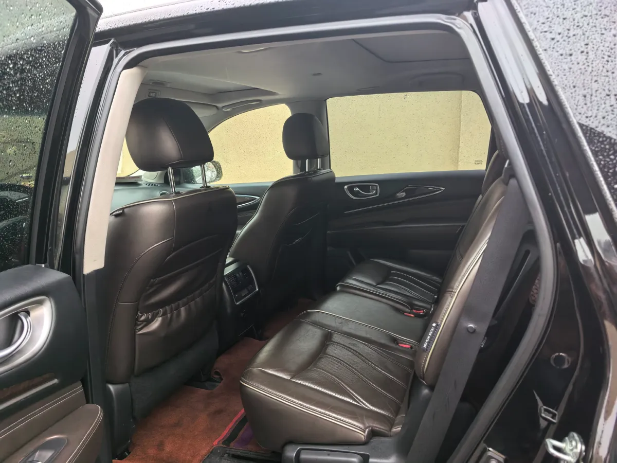 2016 Jaguar XF 2.0T 240HP L4 8AT,autocango,china used car exporter,china ev exporter,chinese used car exporter,chinese used ev exporter